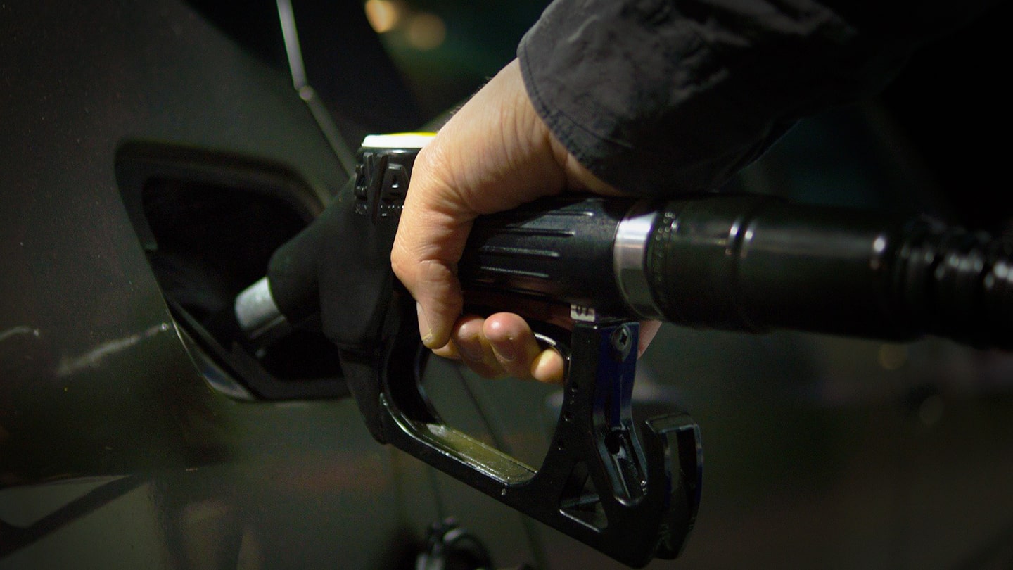 Come ridurre i consumi di carburante su motori benzina e diesel